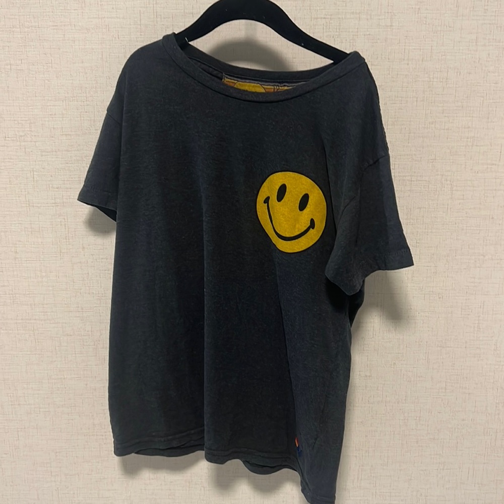 Size 12 Grey Smiley 😊 AN T-Shirt